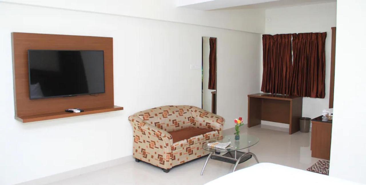 צ'נאי A And M Rooms And Residences מראה חיצוני תמונה